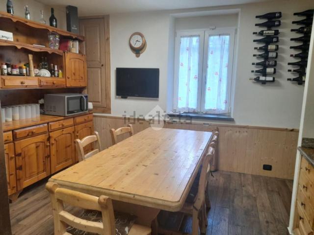 Rustico in vendita a Cascina Bassetto, Monguzzo