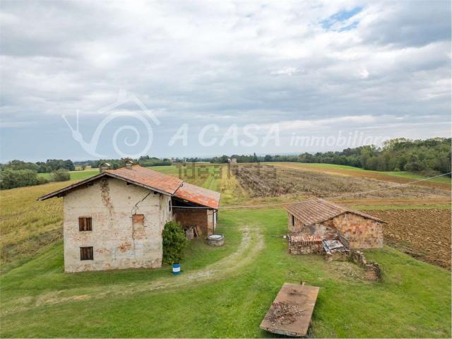 Rustico in vendita a Noceto, Reggio Emilia