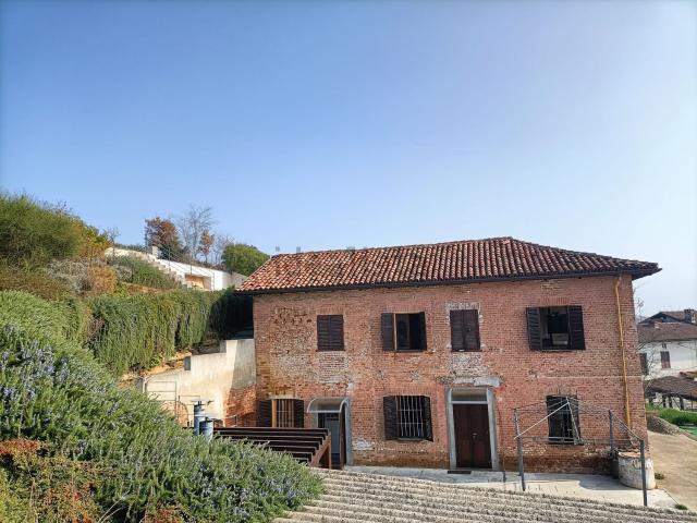 Rustico in vendita a Piemonte, Asti