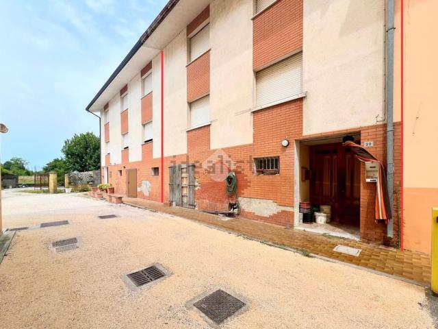 Rustico in vendita a Pescarola / Piscjarole, Precenicco / Prissinins