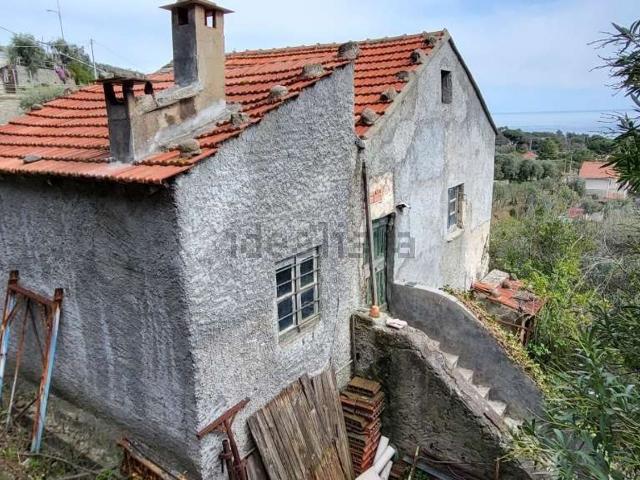 Rustico in vendita a Piani di Celle, Celle Ligure