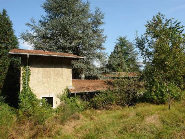 Rustico in vendita a Comunità Montana del Piambello, Cremenaga
