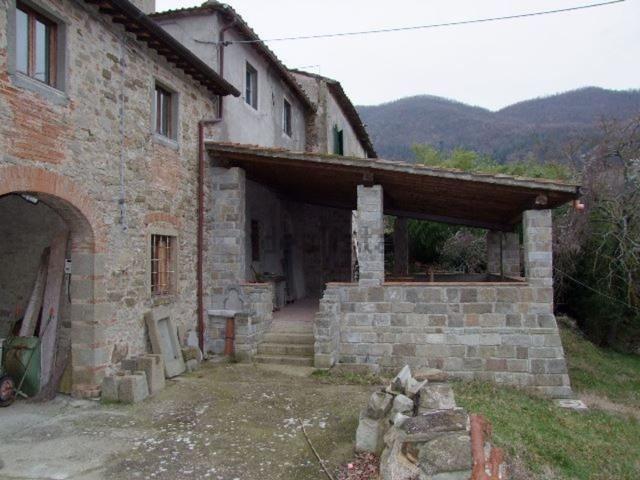 Rustico in vendita a Dicomano, Toscana