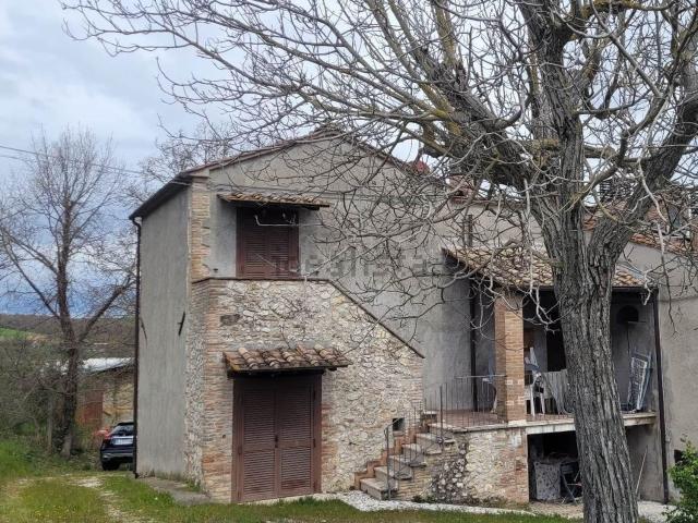 Rustico in vendita a Narni, Umbria