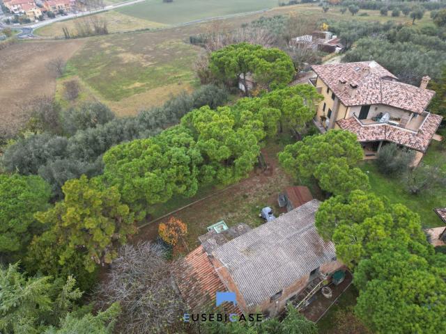 Rustico in vendita a Coriano, Reggio Emilia