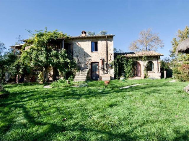 Rustico in vendita a Trequanda, Toscana