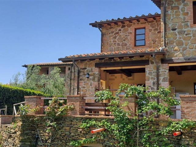 Rustico in vendita a Scansano, Toscana