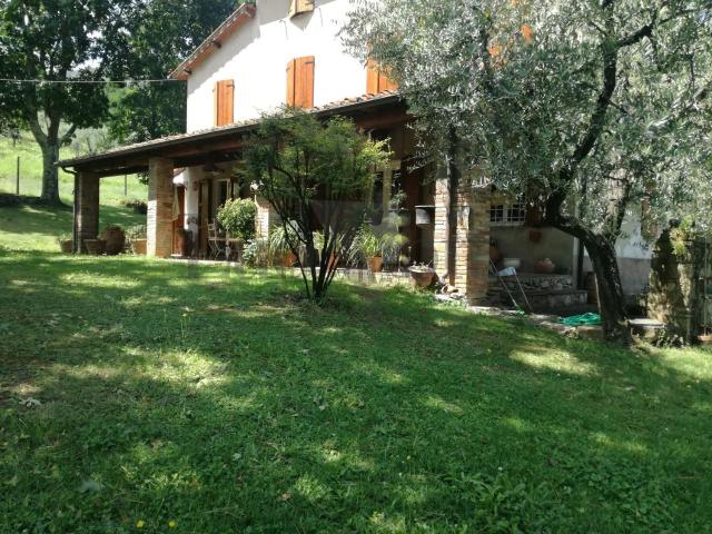 Rustico in vendita a Capannori, Toscana