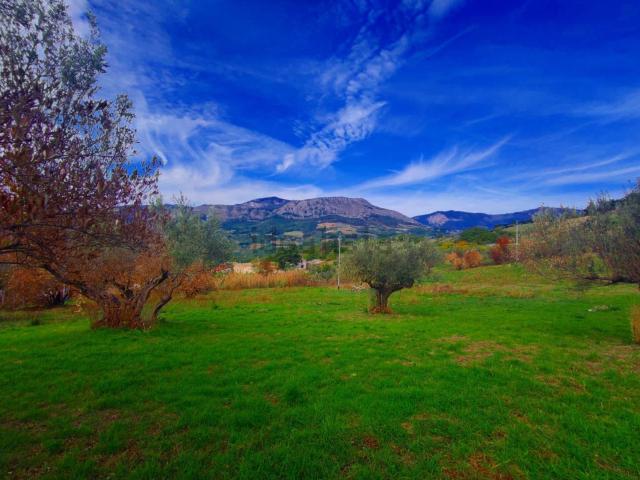 Rustico in vendita a Castiglione A Casauria, Abruzzo