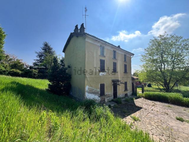 Rustico in vendita a Moscatelli, Castana