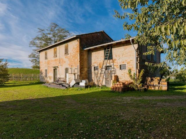 Rustico in vendita a Nuovo Circondario Imolese, Imola