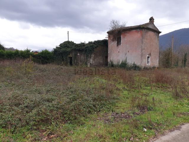 Rustico in vendita a Ceccano, Lazio