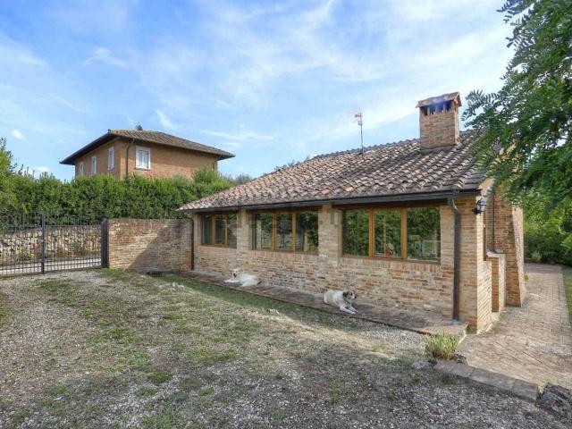 Rustico in vendita a Sovicille, Toscana