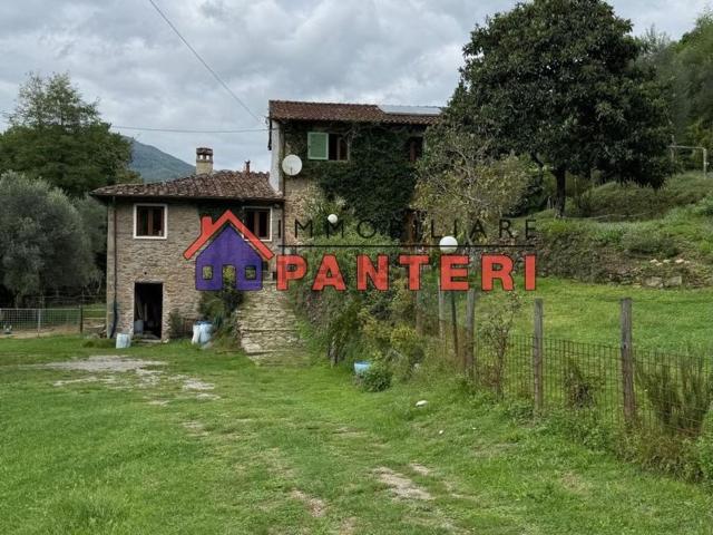 Rustico in vendita a San Lorenzo a Cerreto, Uzzano E Castello