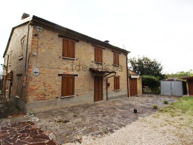 Rustico in vendita a Tufo, Urbino