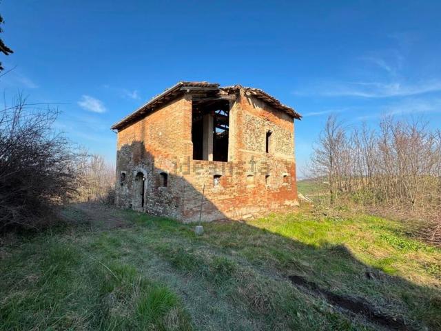 Rustico in vendita a Unione di comuni Terre di Castelli, Marano Sul Panaro