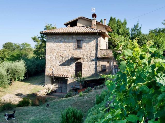 Rustico in vendita a Valverde, Sarteano