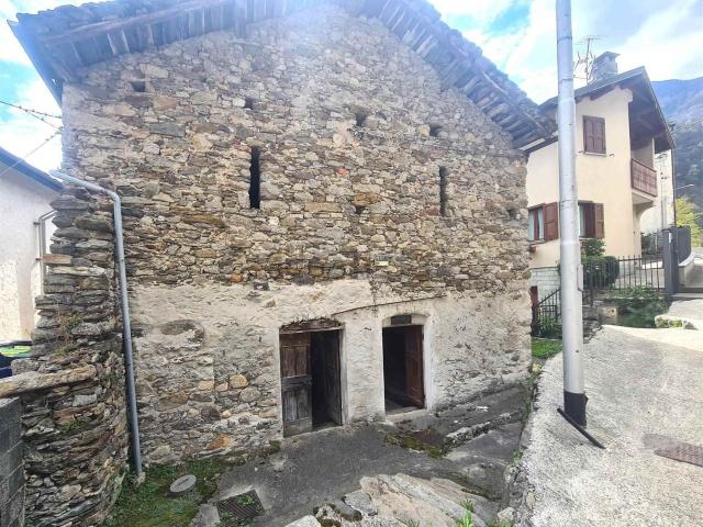 Rustico in vendita a Comunità montana della Valchiavenna, Chiavenna