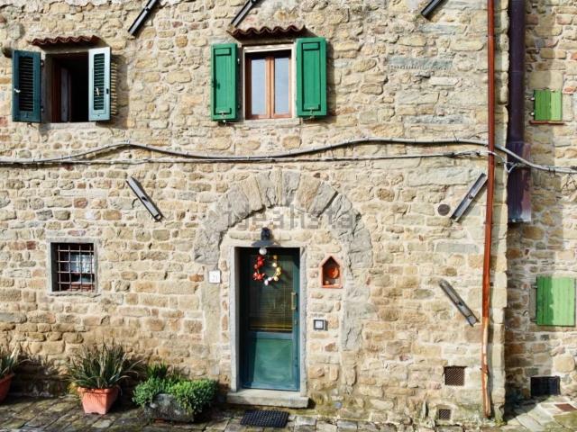 Rustico in vendita a Uzzano E Castello, Toscana