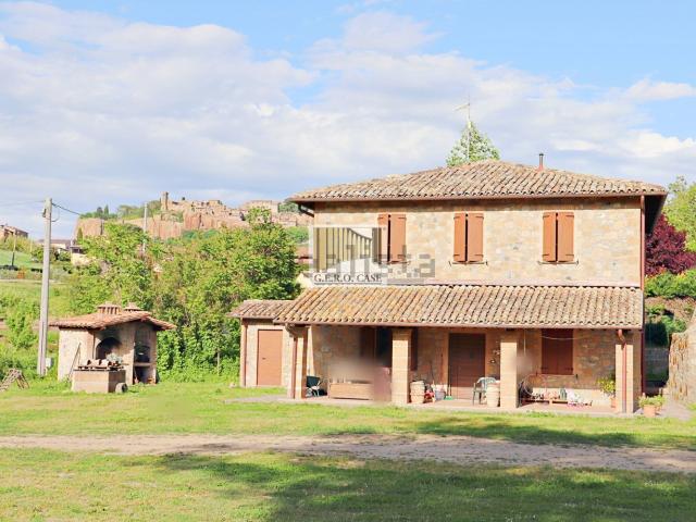 Rustico in vendita a Sferracavallo, Orvieto