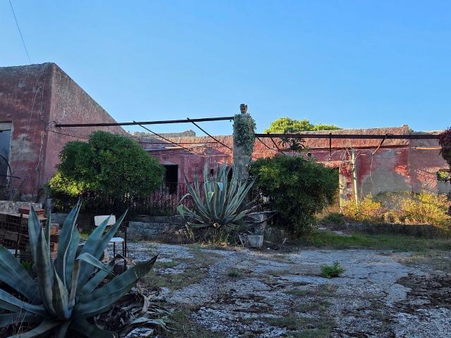 Rustico in vendita a Avola Antica, Avola