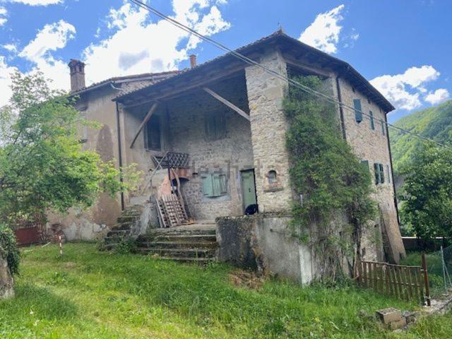 Rustico in vendita a Unione dell'Appennino Bolognese, Castel D'aiano