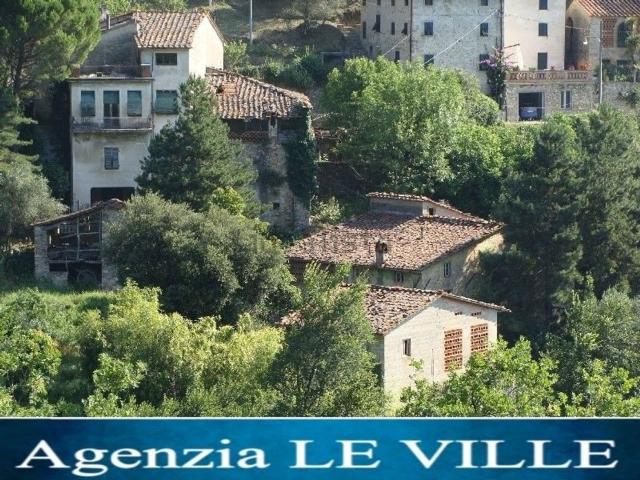 Rustico in vendita a Sesto di Moriano, Bagni Di Lucca Ponte