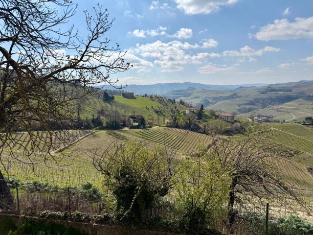 Rustico in vendita a Piemonte, Asti