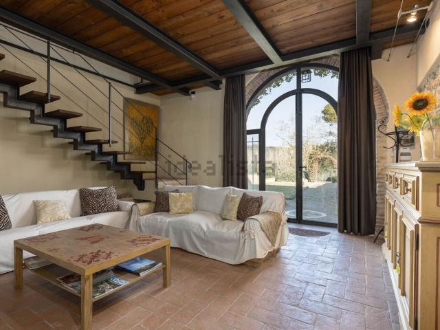 Rustico in vendita a San Gimignano, Toscana
