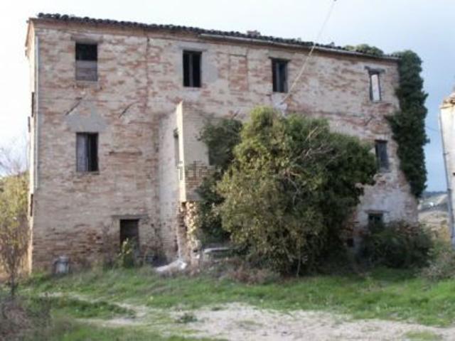 Rustico in vendita a Borgo Cappuccini, Offida