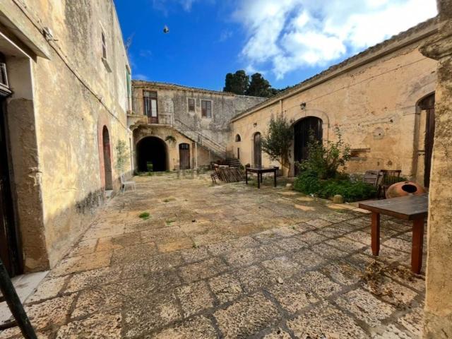 Rustico in vendita a Fico, Valderice