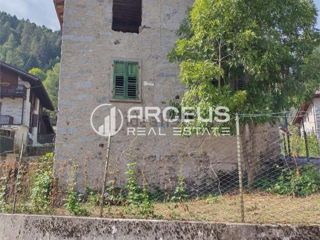 Rustico in vendita a Comunità delle Giudicarie, Villa Rendena