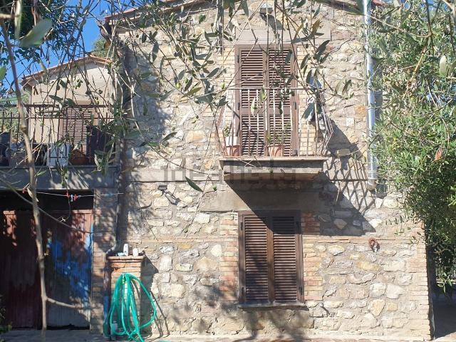 Rustico in vendita a Ficulle, Umbria