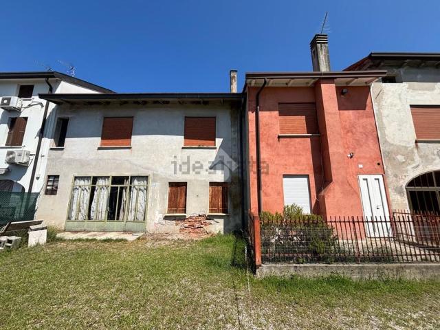 Rustico in vendita a Fontaniva, Veneto