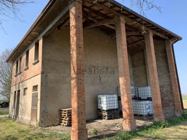 Rustico in vendita a Nuovo Circondario Imolese, Imola