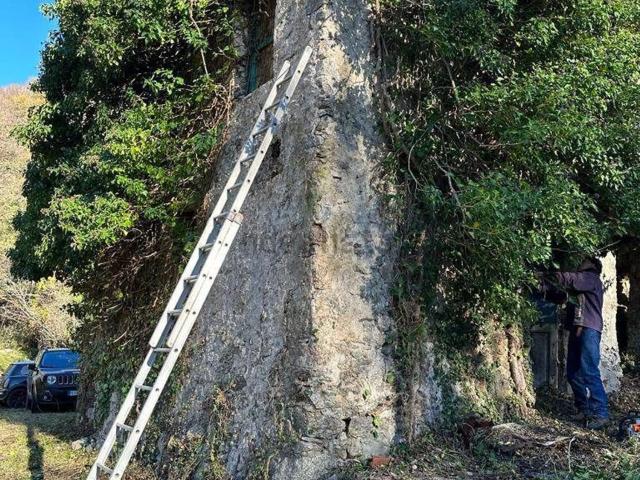 Rustico in vendita a Ellera, Albisola Superiore