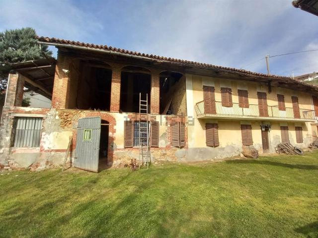 Rustico in vendita a Piemonte, Asti