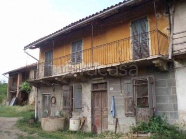 Rustico in vendita a Piemonte, Asti