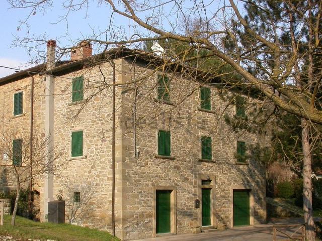 Rustico in vendita a Palazzo del Pero, Palazzo Del Pero
