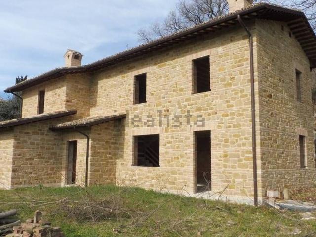 Rustico in vendita a Marche, Macerata