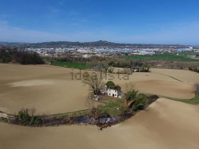 Rustico in vendita a Marche, Pesaro E Urbino