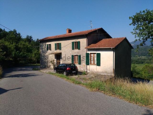 Rustico in vendita a Unione di comuni Montana Lunigiana, Villafranca In Lunigiana