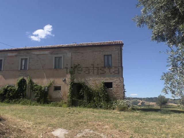 Rustico in vendita a Marche, Fermo
