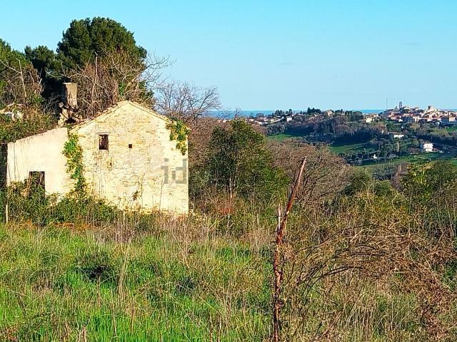 Rustico in vendita a Contrada San Savino, Marche