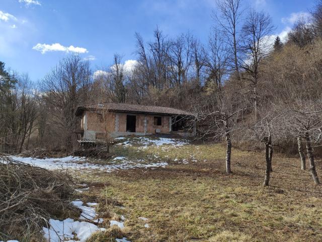 Rustico in vendita a Tolmezzo, Friuli-Venezia Giulia
