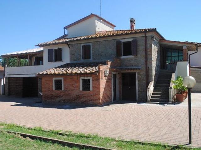 Rustico in vendita a Cortona, Toscana