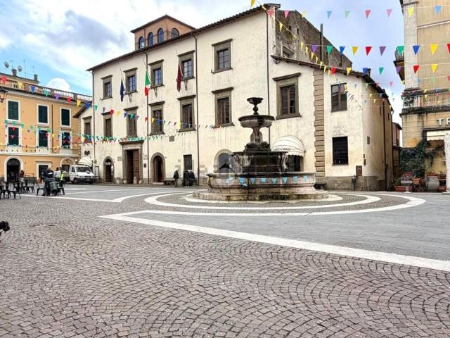 Rustico in vendita a Sutri, Viterbo