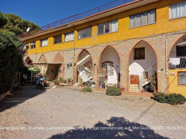 Rustico in vendita a Capalbio, Toscana