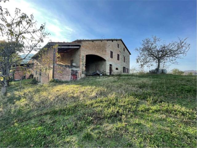Rustico in vendita a Neviano Degli Arduini, Reggio Emilia