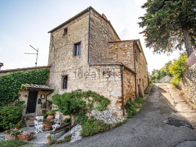 Rustico in vendita a Monteluco di Lecchi, Gaiole in Chianti